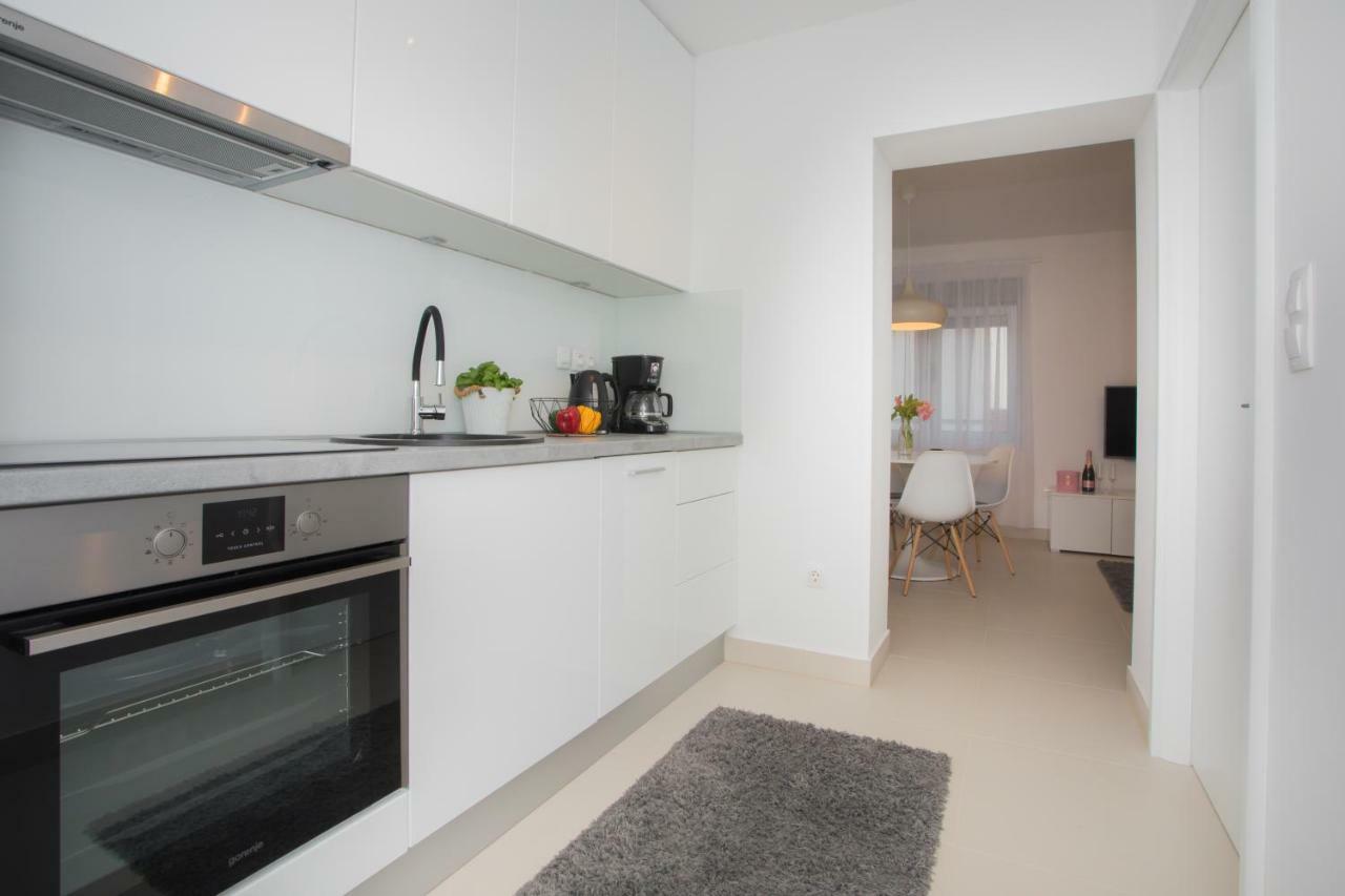 Apartment Luni Primošten Екстериор снимка